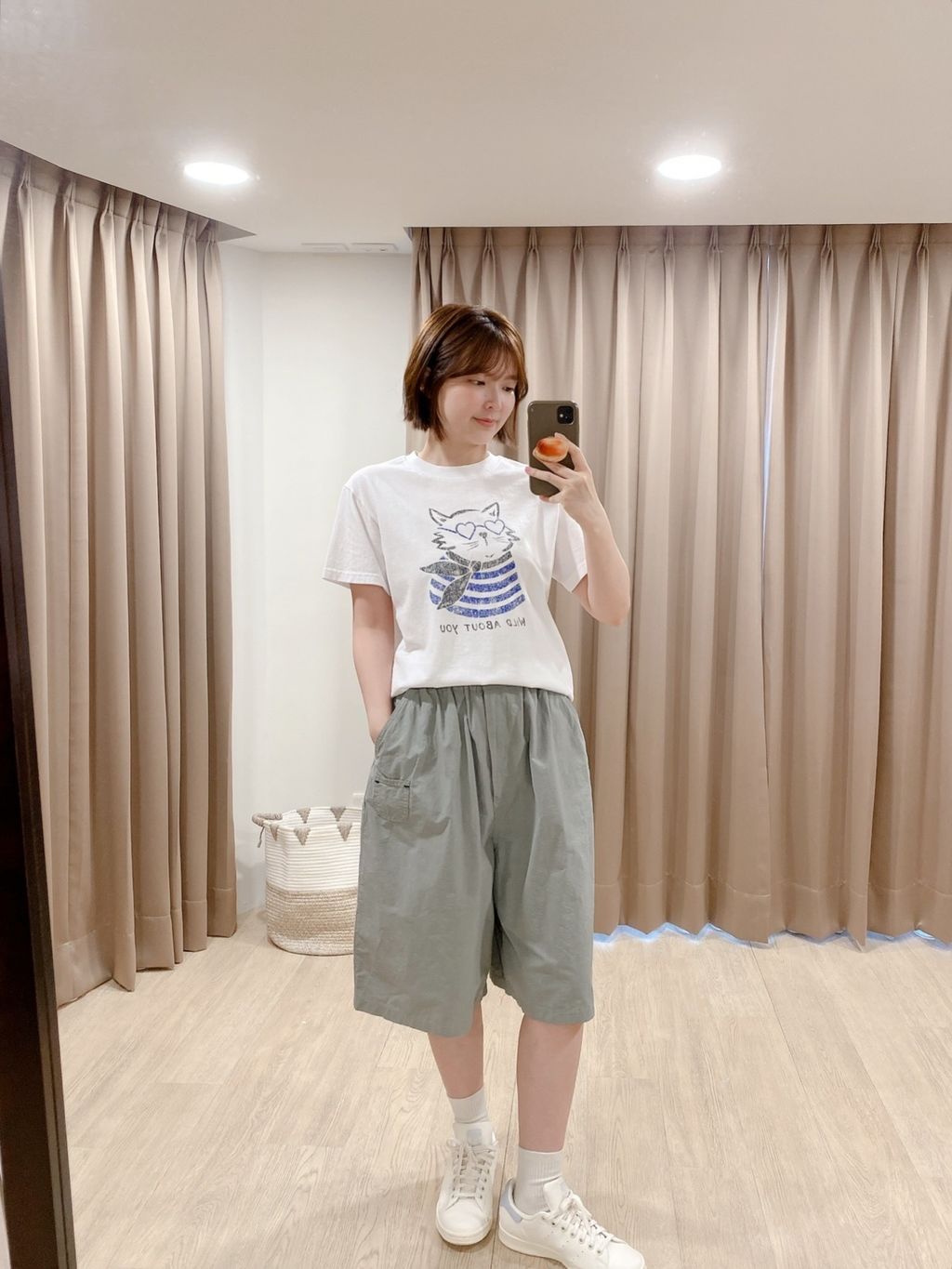820EE297-A700-4BD9-B9EB-4A80275E0A41