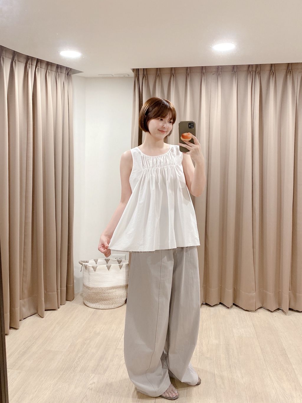F3D352F5-66B5-4419-988E-76A7B7E9CE61