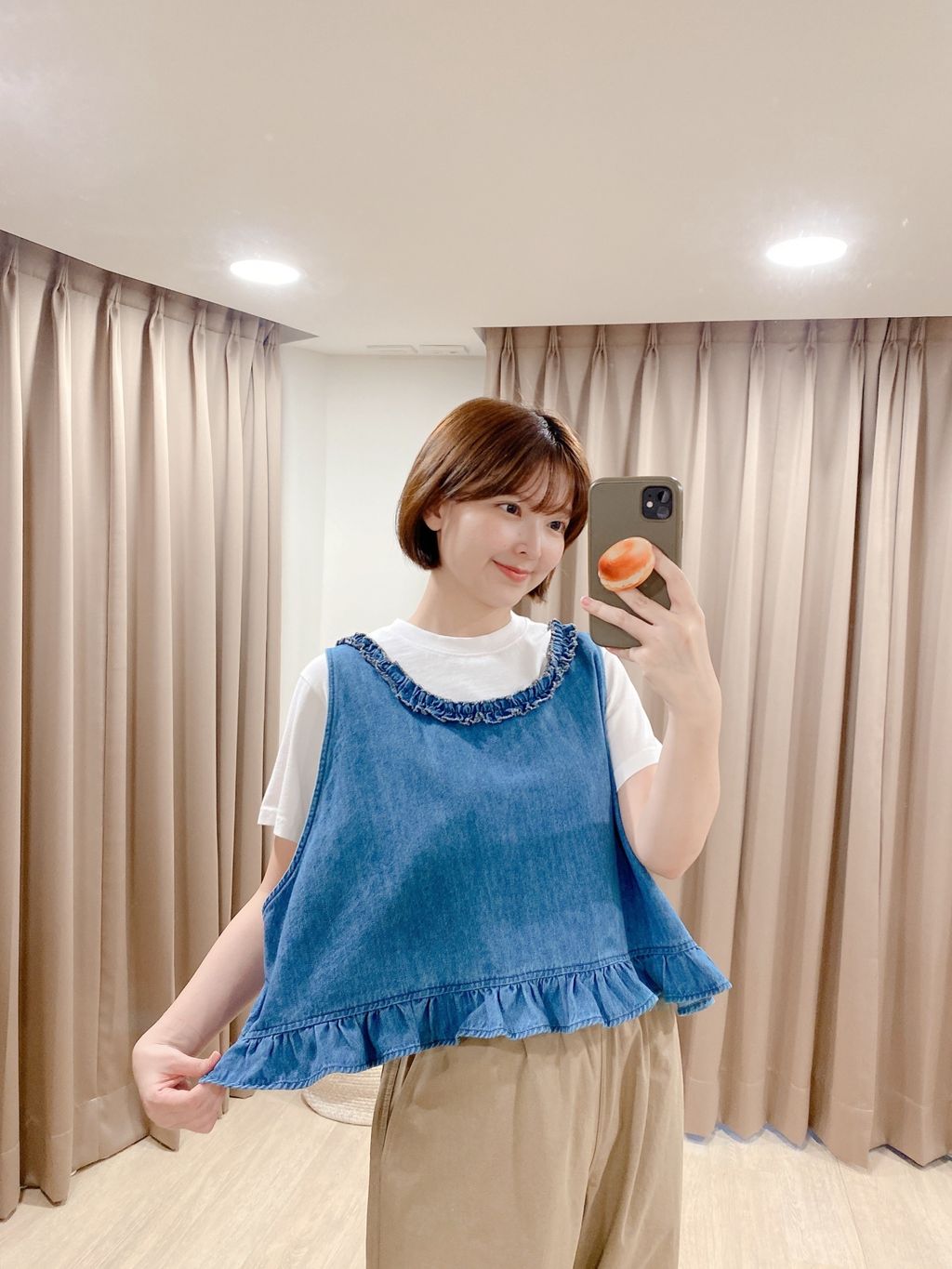 E93FFFE3-0FED-46AC-A8C5-A160691C0126