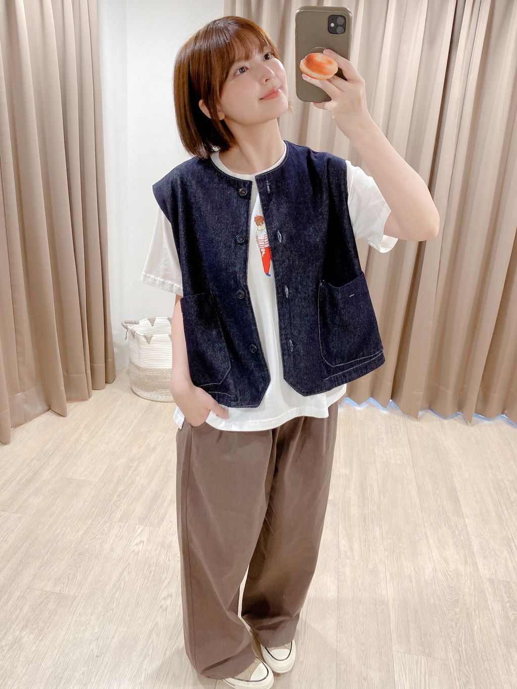 8EFA8311-57BD-4C0F-B0CC-FB653A240B68