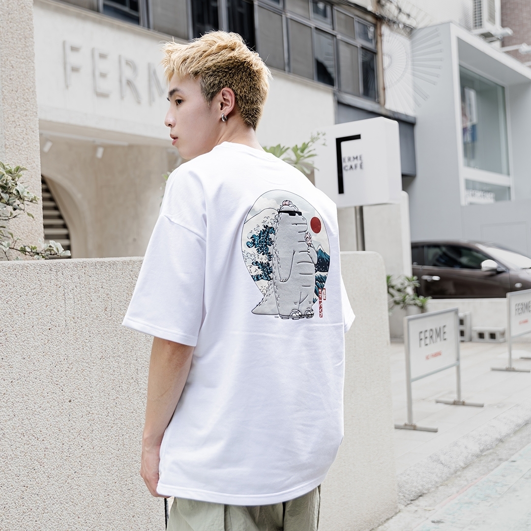 LINE_ALBUM_5269 浮世繪立體哥吉拉細絨布短T P175_240627_22 - 複製