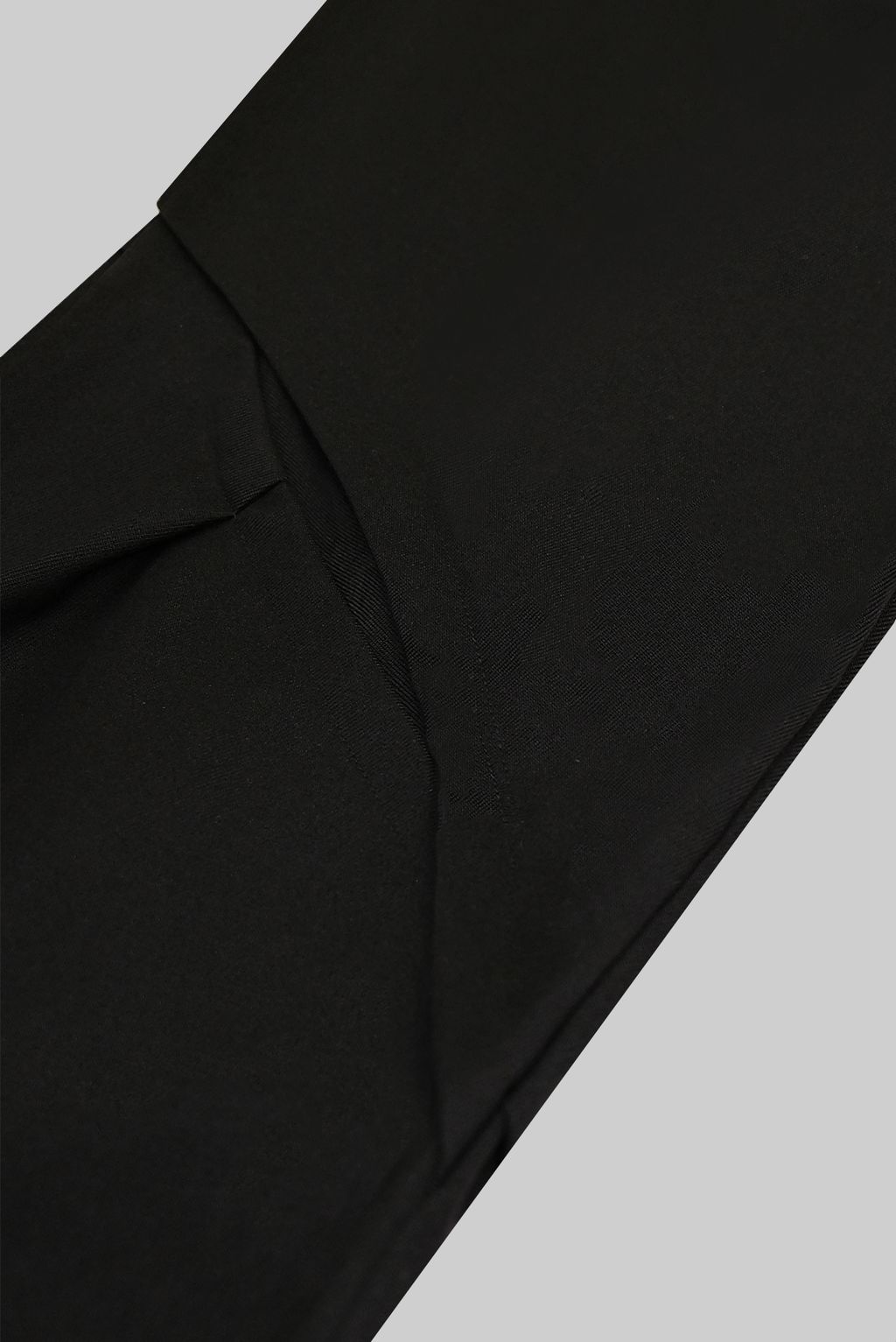Black_Pants_Detail_G