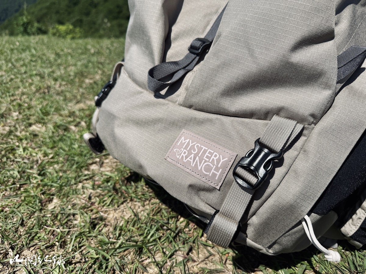 MYSTERY RANCH 31