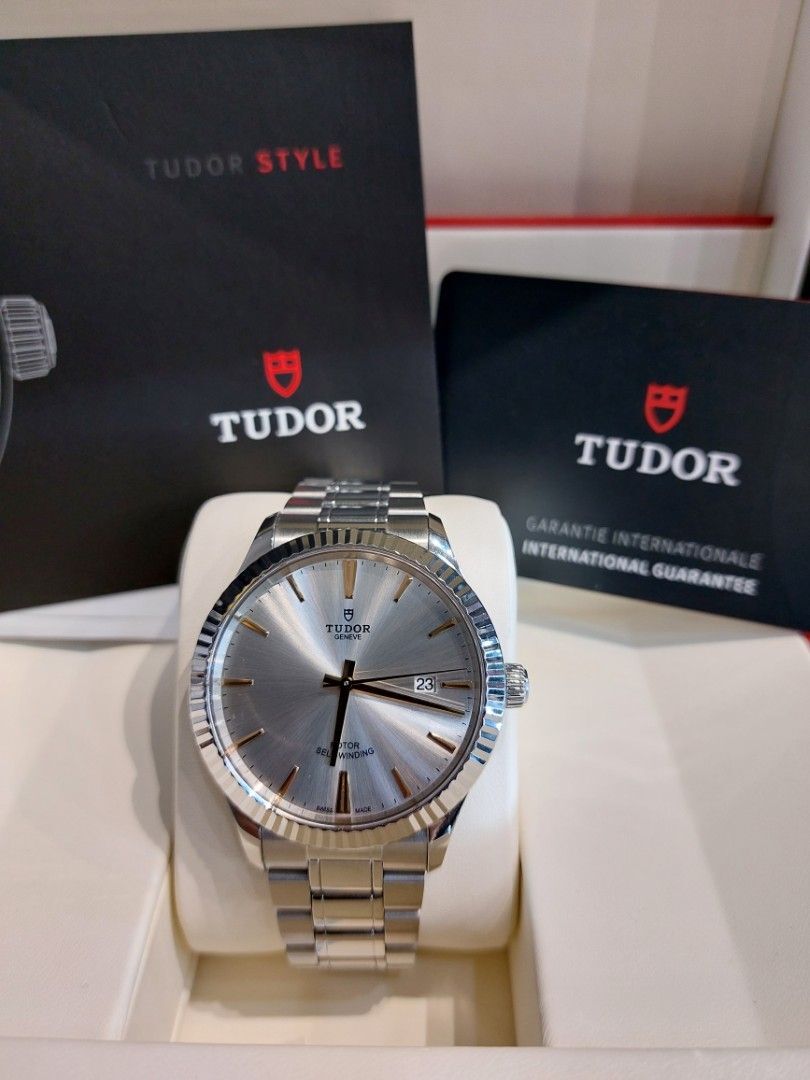 tudor_style_1696146650_ab36250a_progressive