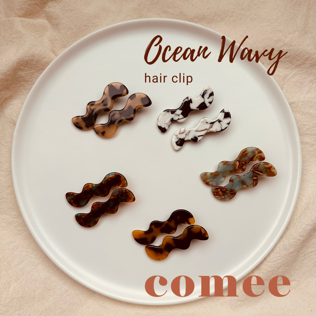 Ocean Wavy hair clip amber