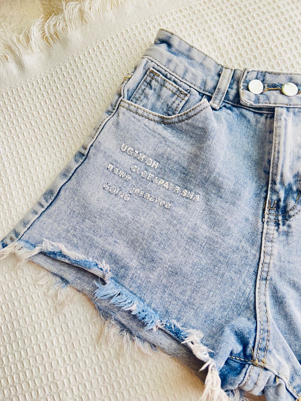 Women's Distressed Jeans: Shop Ripped Jean Shorts & Pants | Levi's® US