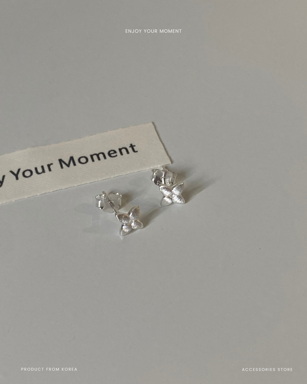 mini clover studs (2)