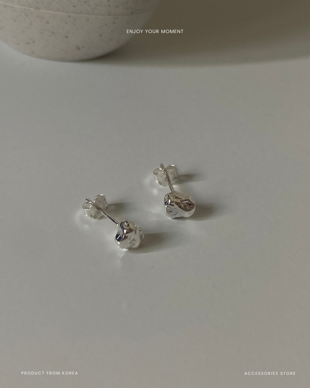 textured bead studs