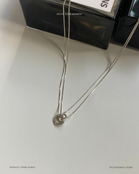 The Dopple Sling Necklace (3)