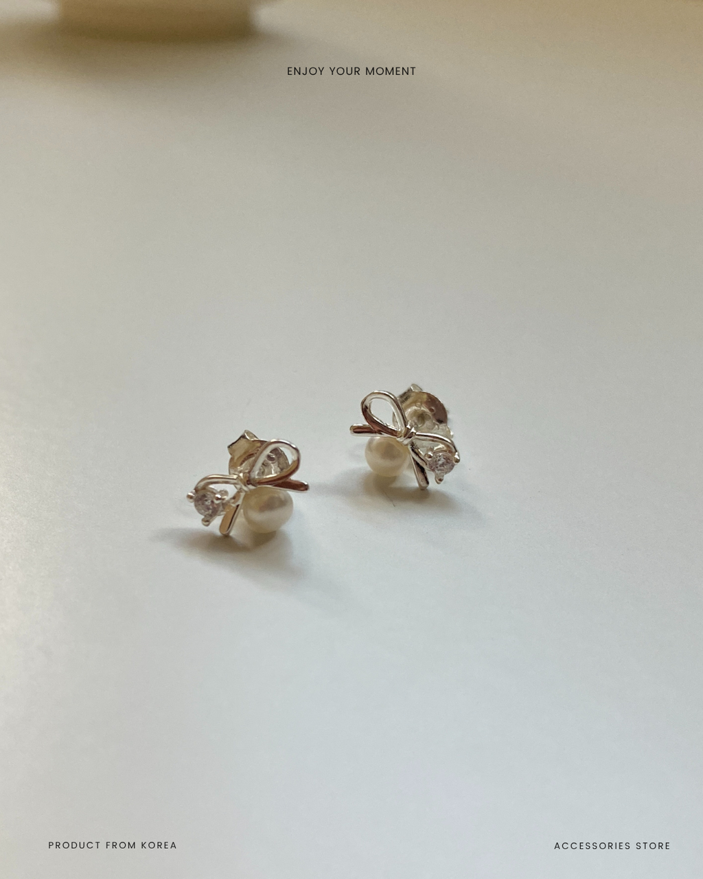 mini ribbon earrings with pearl (2)