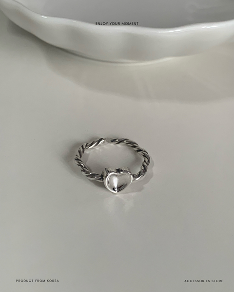 adjustable heart knot ring (2)