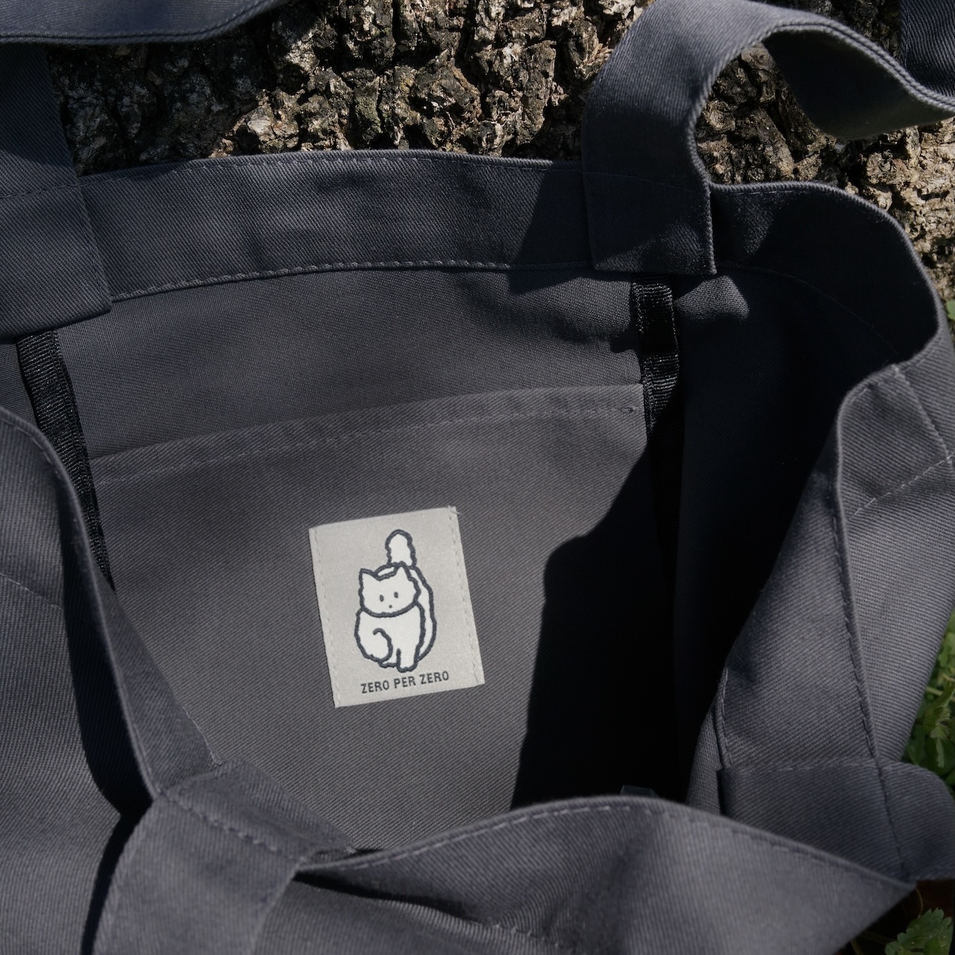 ecobag-cat-Charcoal-snap5