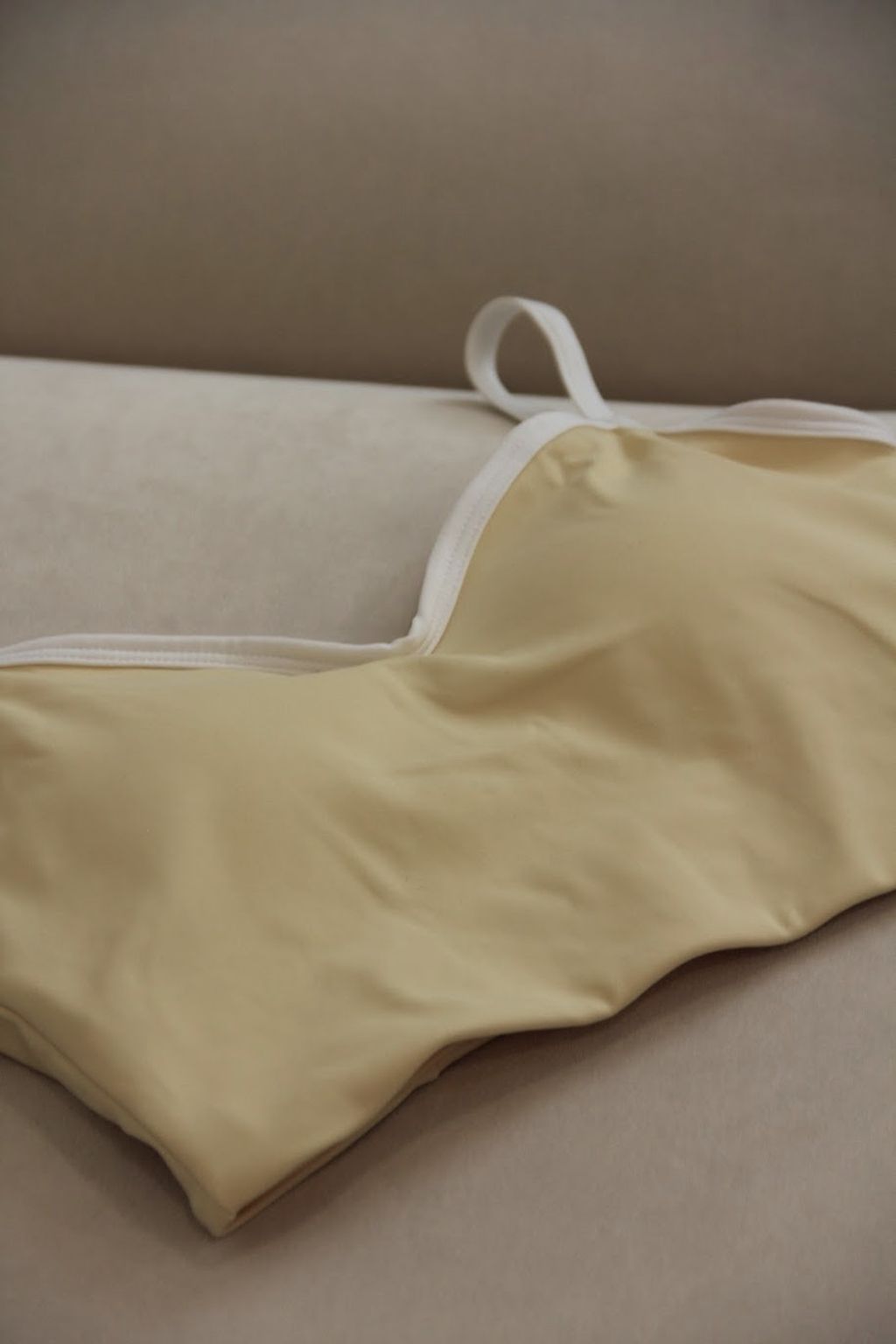 0AF6EEDE-148C-4E9C-B422-983AEDF026F1