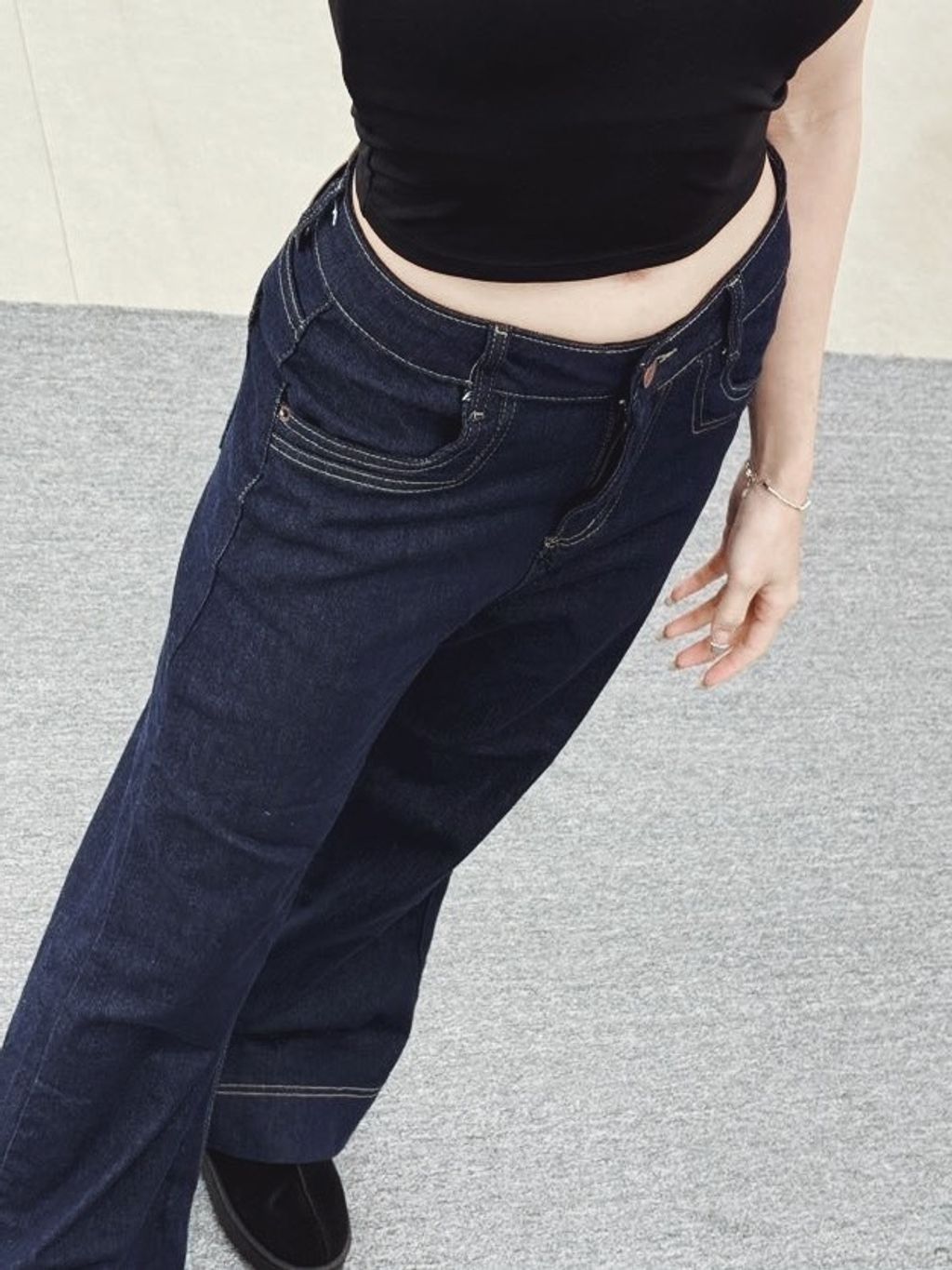 E23C46B0-5792-49B9-88A9-5325A99CD5E0