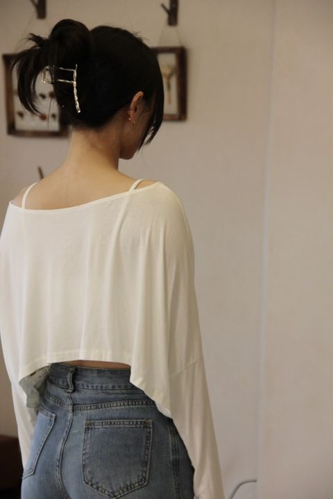 3F96CD23-34DA-48A3-A8EC-9AA558448CA6