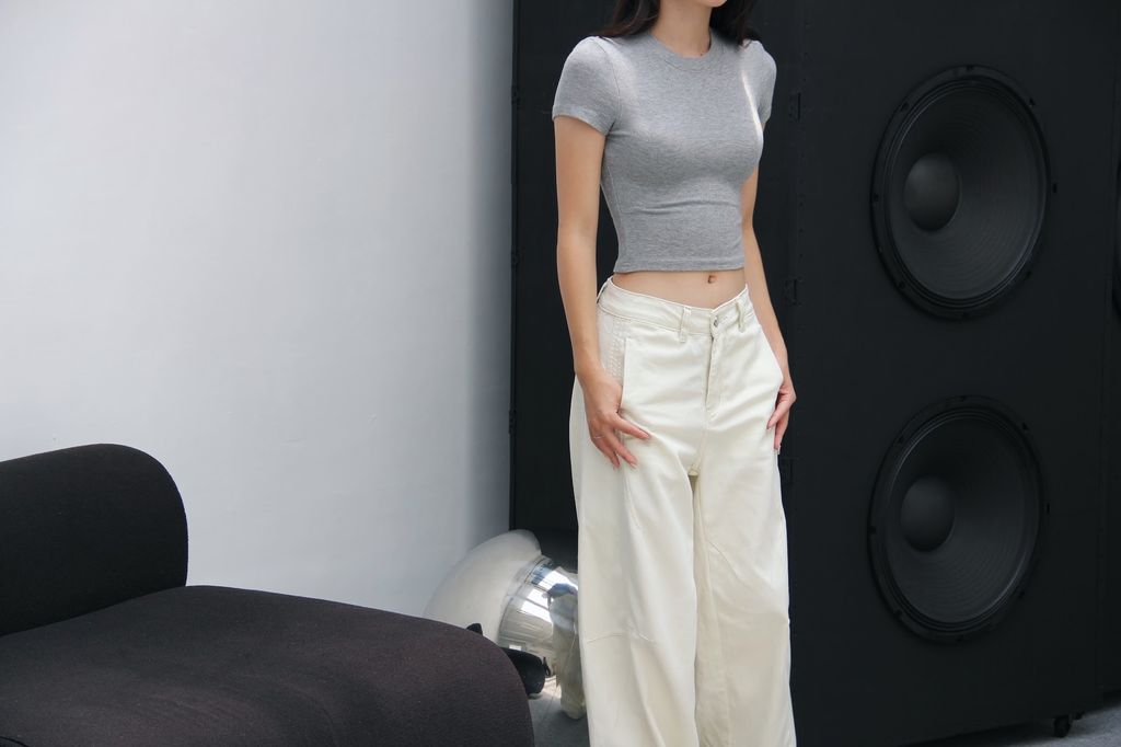 21D81E53-2C2C-4A02-8B55-3F8159E46C06