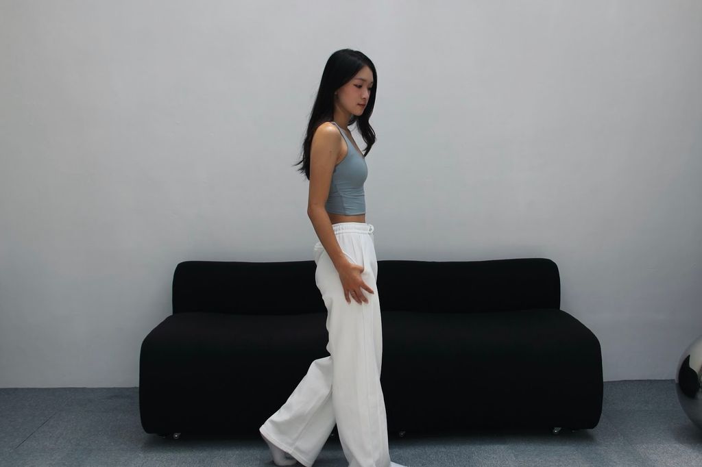 C5C4FE3E-1B7F-47DB-8A0F-FCA5D11B4736 2