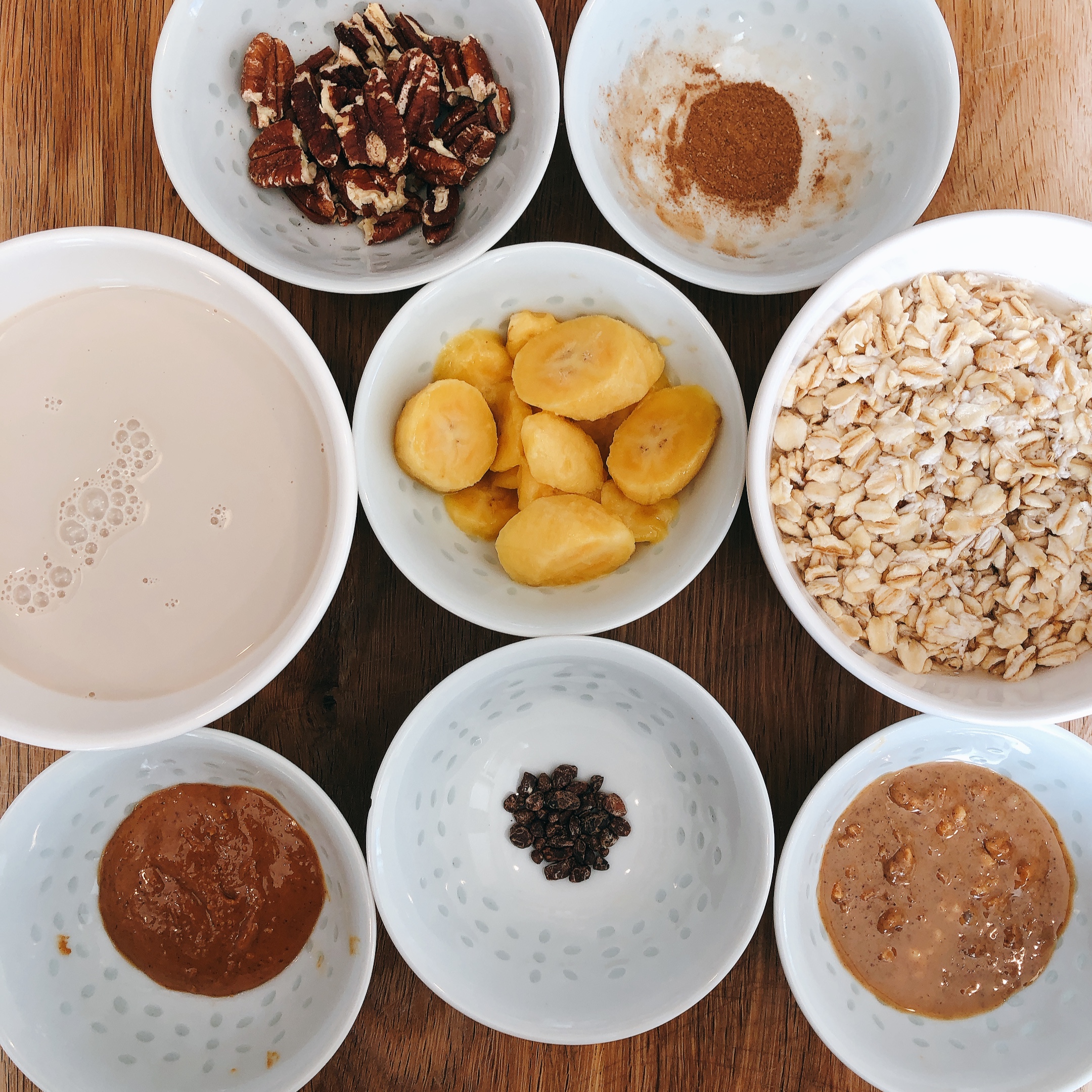 JOBBIE Peanut Butter Banana Oats Recipe Ingredients