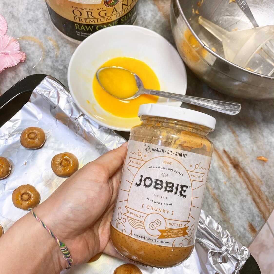 Peanut Cookies with JOBBIE Peanut Butter
