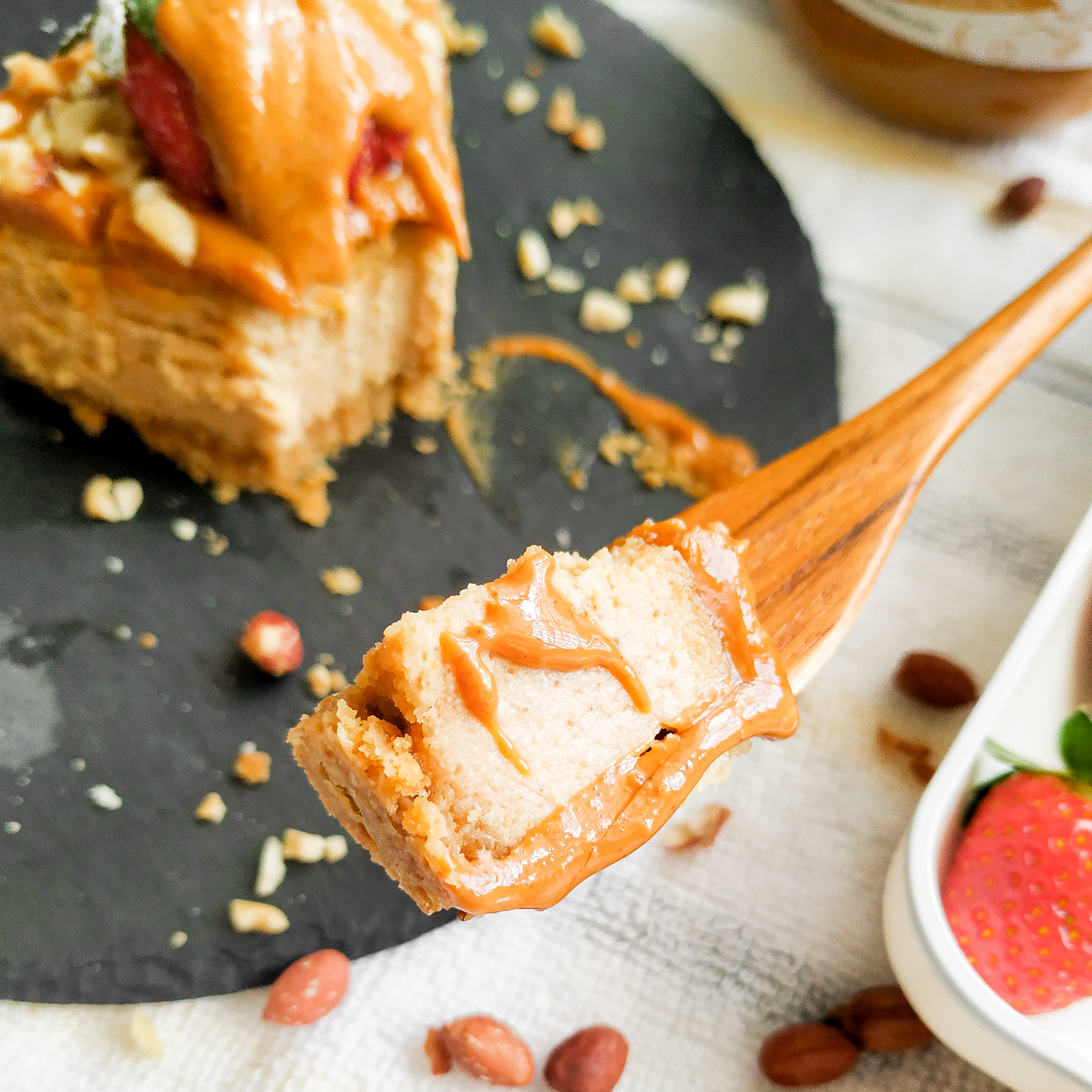 JOBBIE Peanut Butter Cheesecake by @dough_and_stove