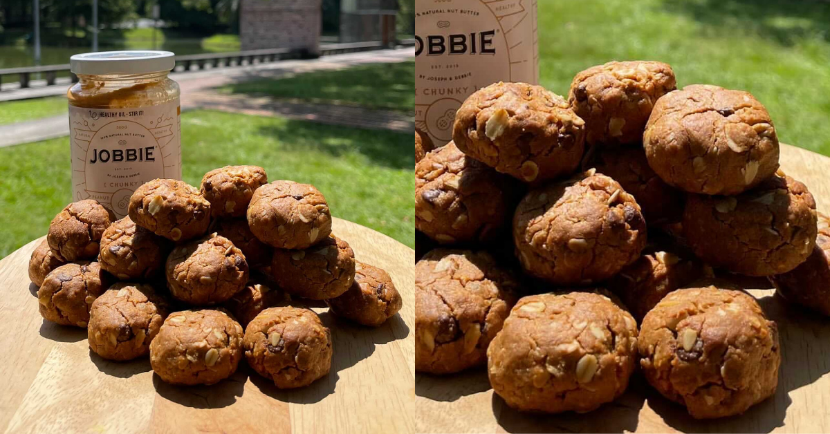 JOBBIE Peanut Butter Cinnamon Chocolate Chips Oat Cookies