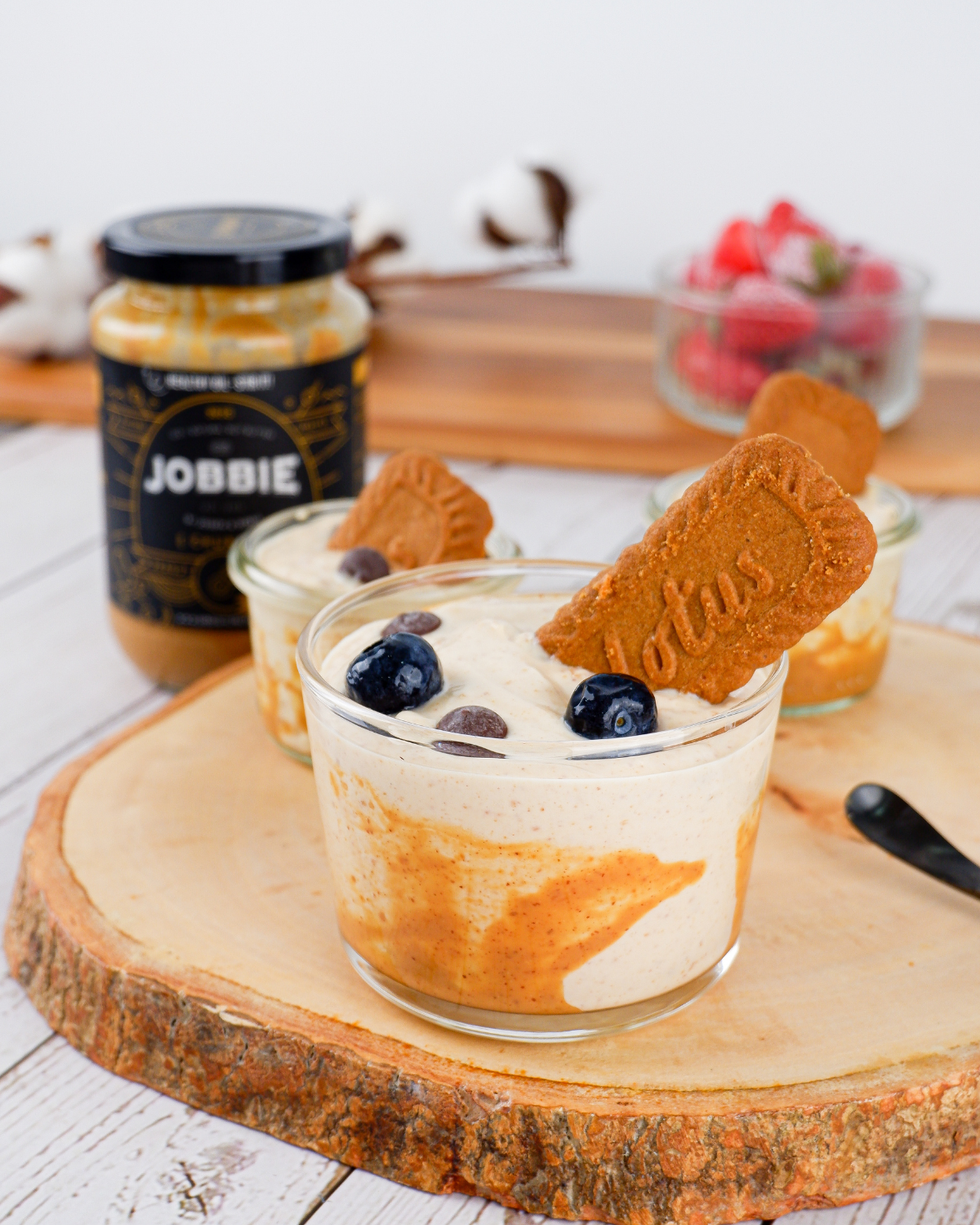 JOBBIE Peanut Butter Chocolate Chips Greek Yogurt