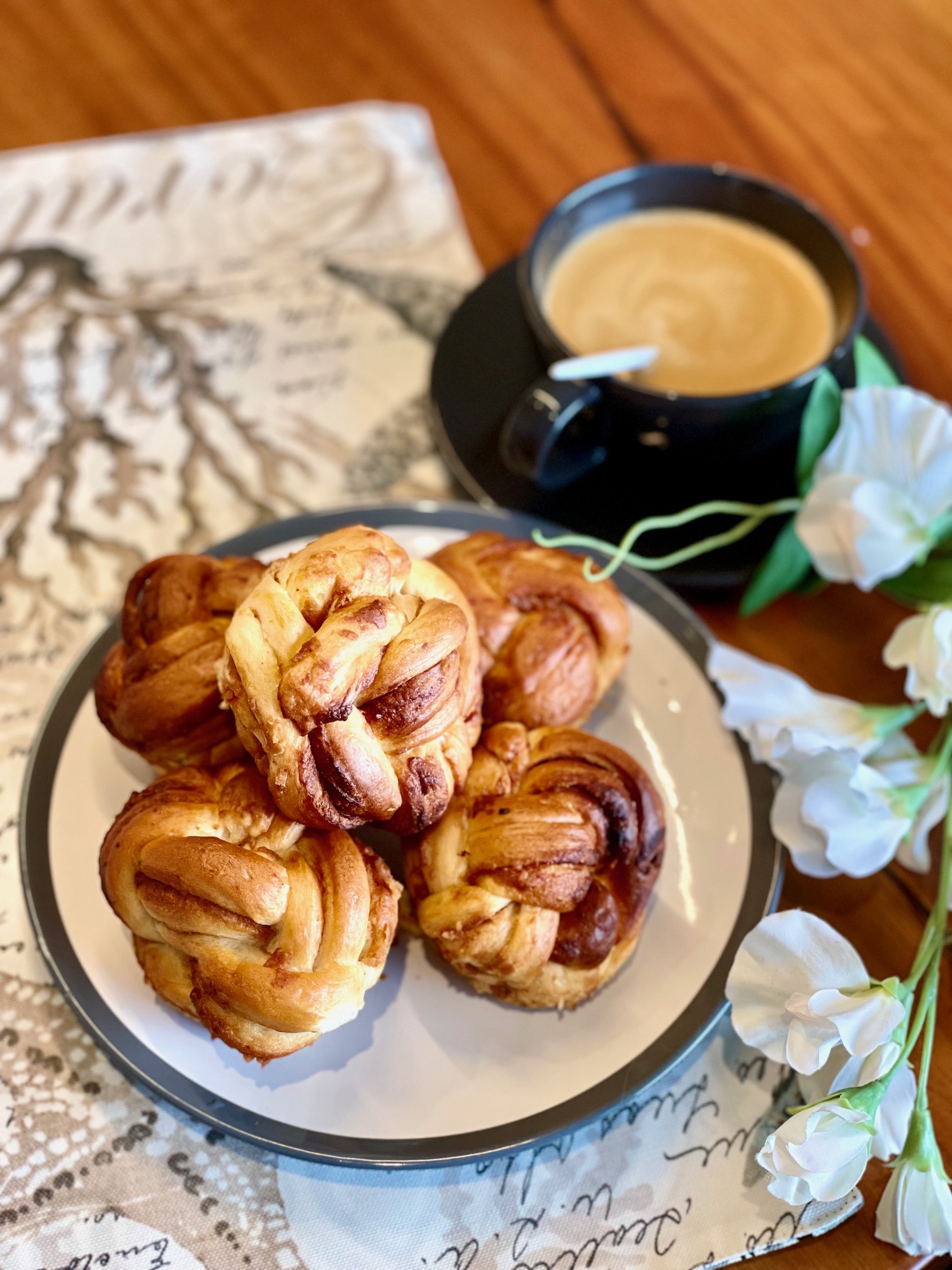 JOBBIE Peanut Butter Braid Bread