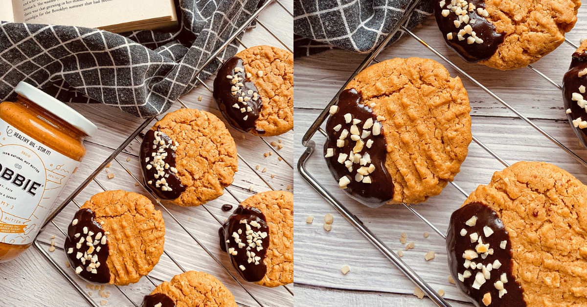 JOBBIE Peanut Butter Cookies with Chocolate Ganache Dip