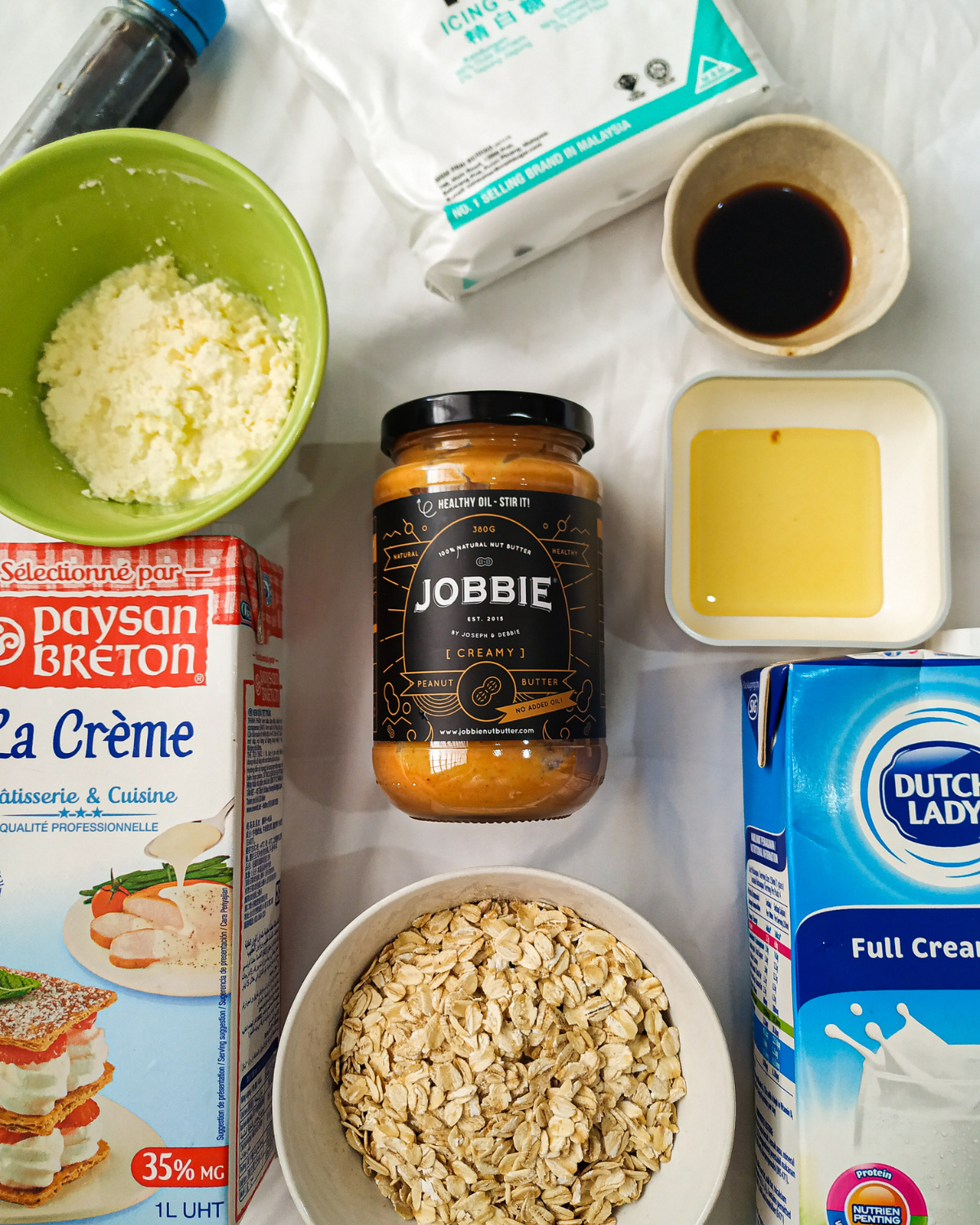 JOBBIE Peanut Butter Coffee Cheesecake Overnight Oats