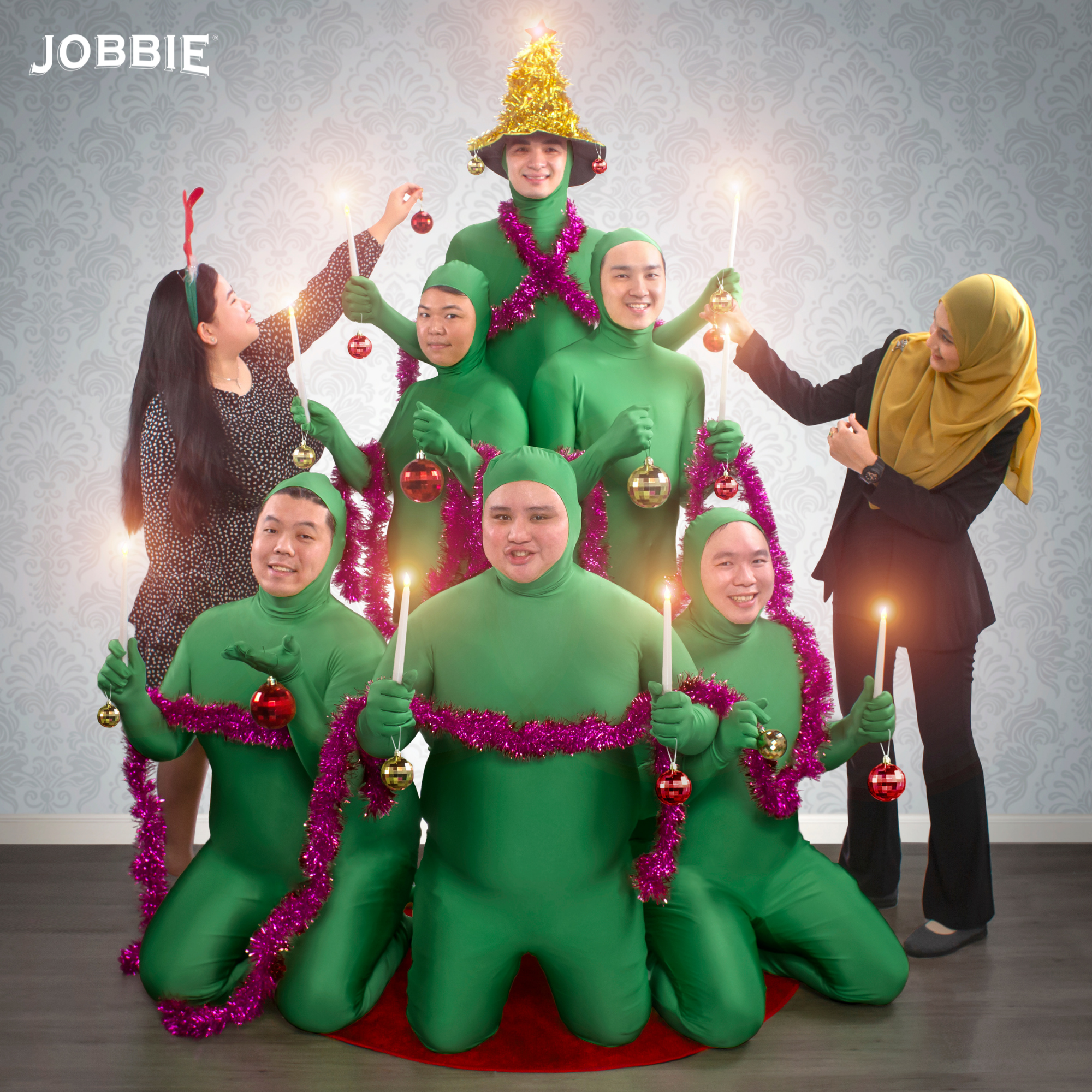 JOBBIE Christmas Tree 2021 Limited Edition Packaging