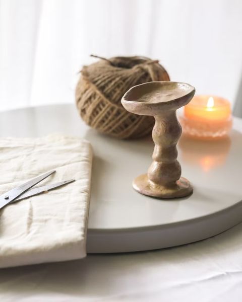 歪頭陶器小燭台