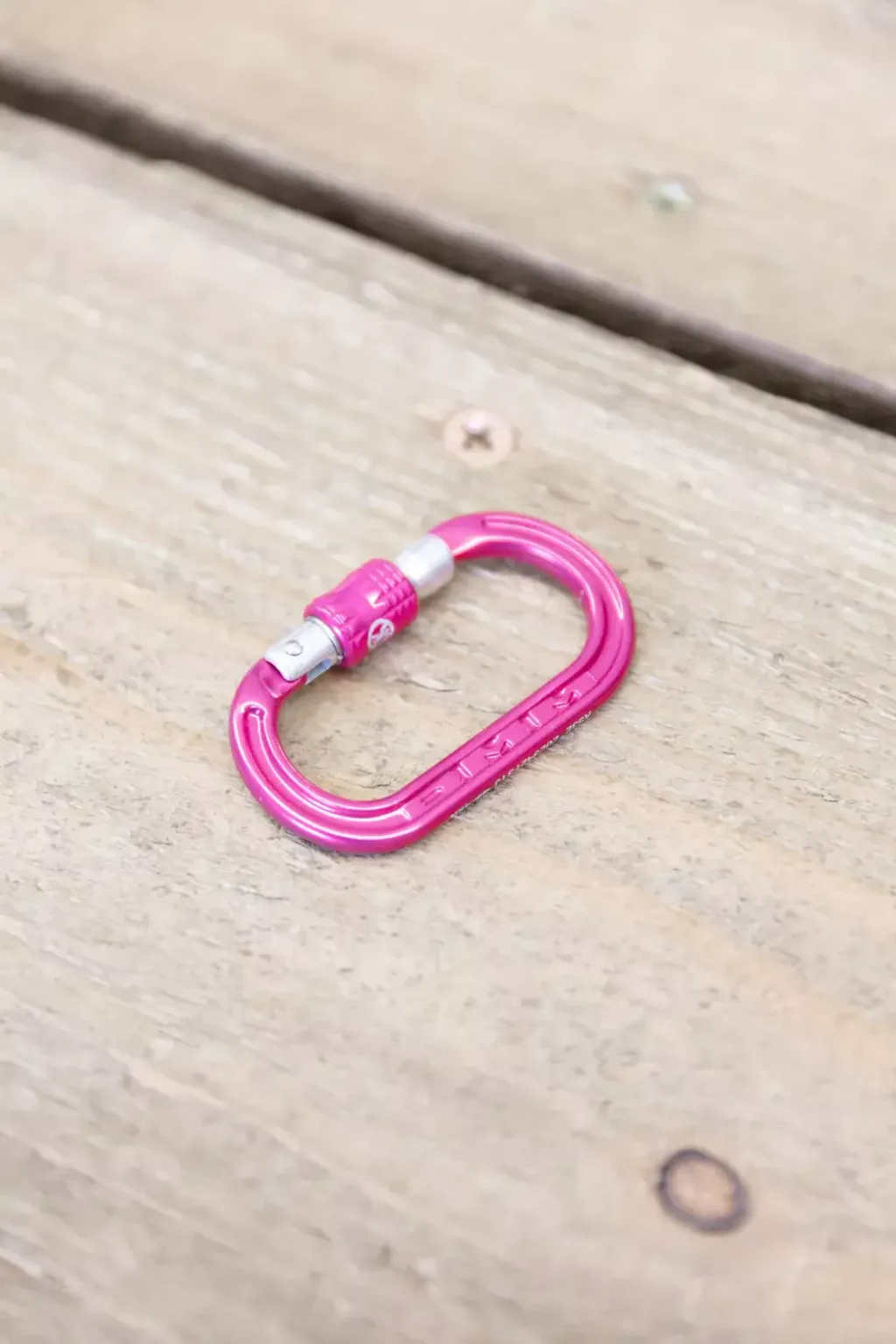 dmm-xsre-lock-pink