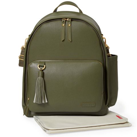 Skip-Hop-Greenwich-Simply-Chic-Diaper-Backpack-Olive_211a79dd-99e9-441d-98e4-42accc6ad1e8_1.6cd24289c36ac990c65edf12e1f7c583