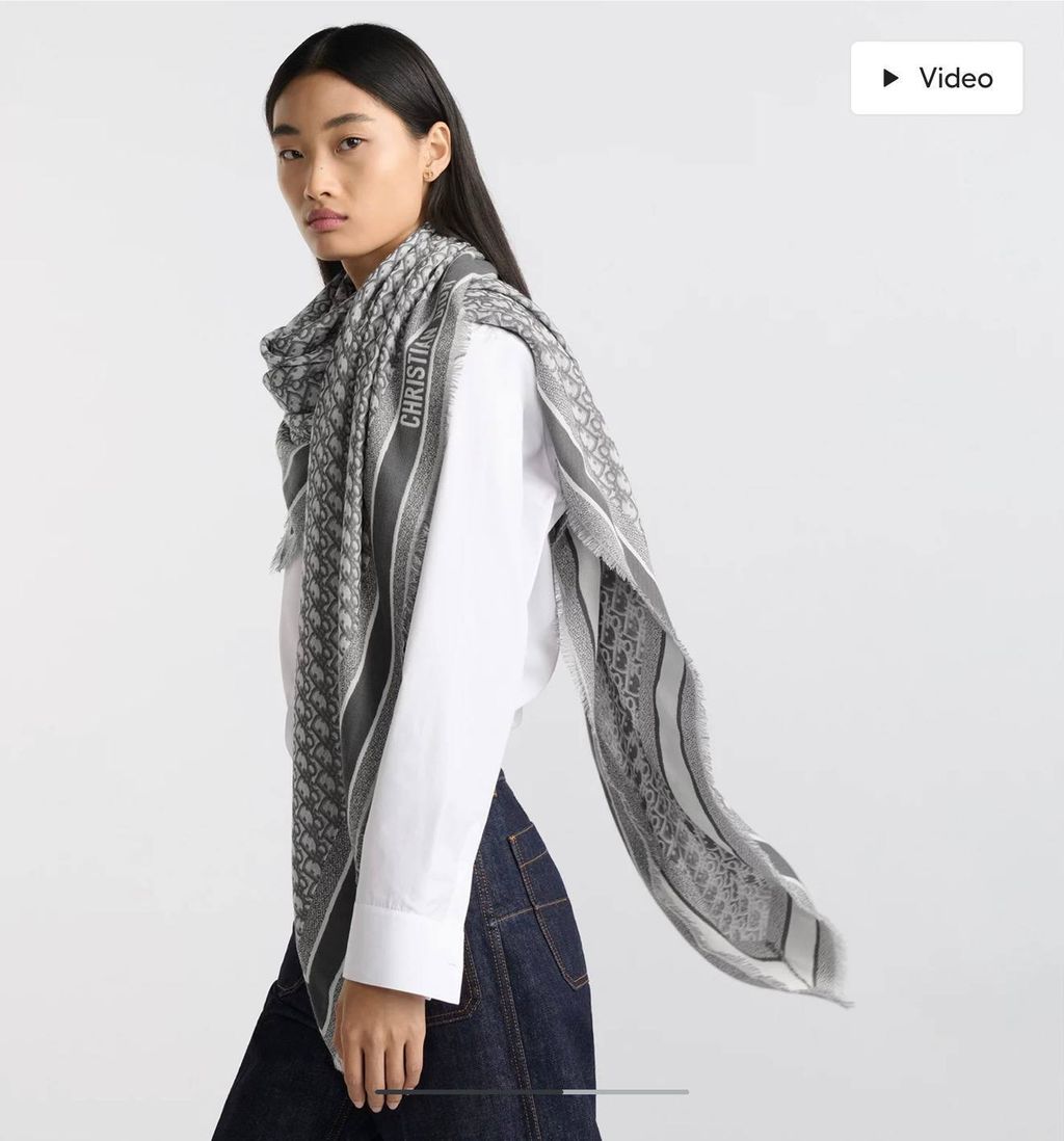 photo_6296123328535662595_w