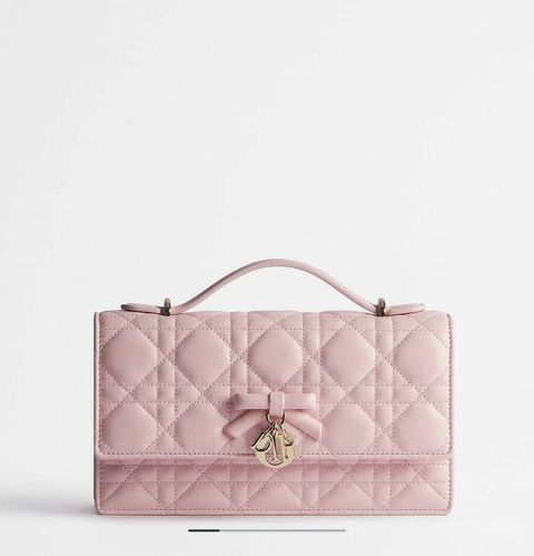 photo_6296123328535662602_w