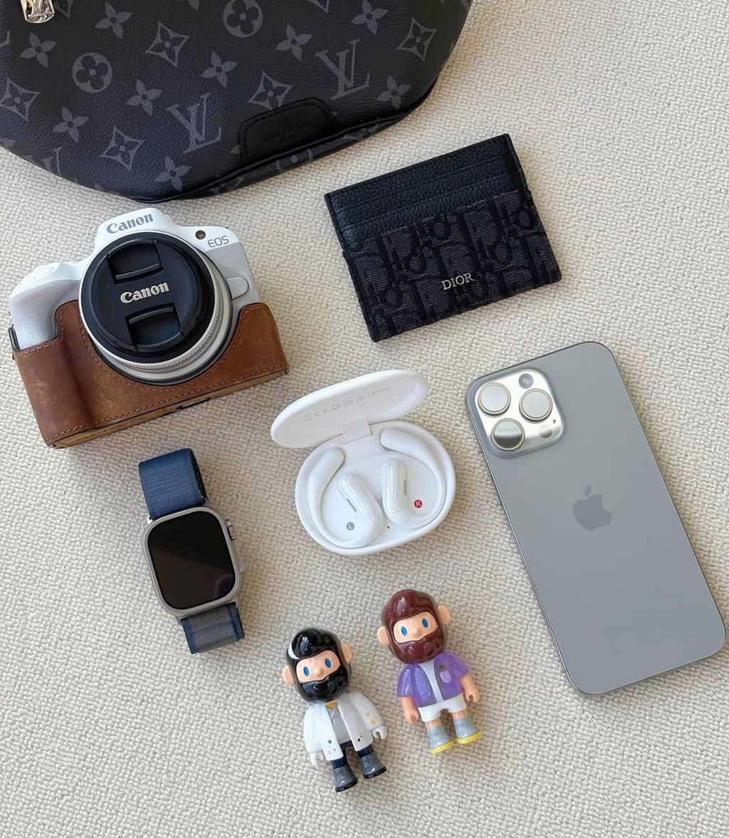 photo_6296123328535662612_w