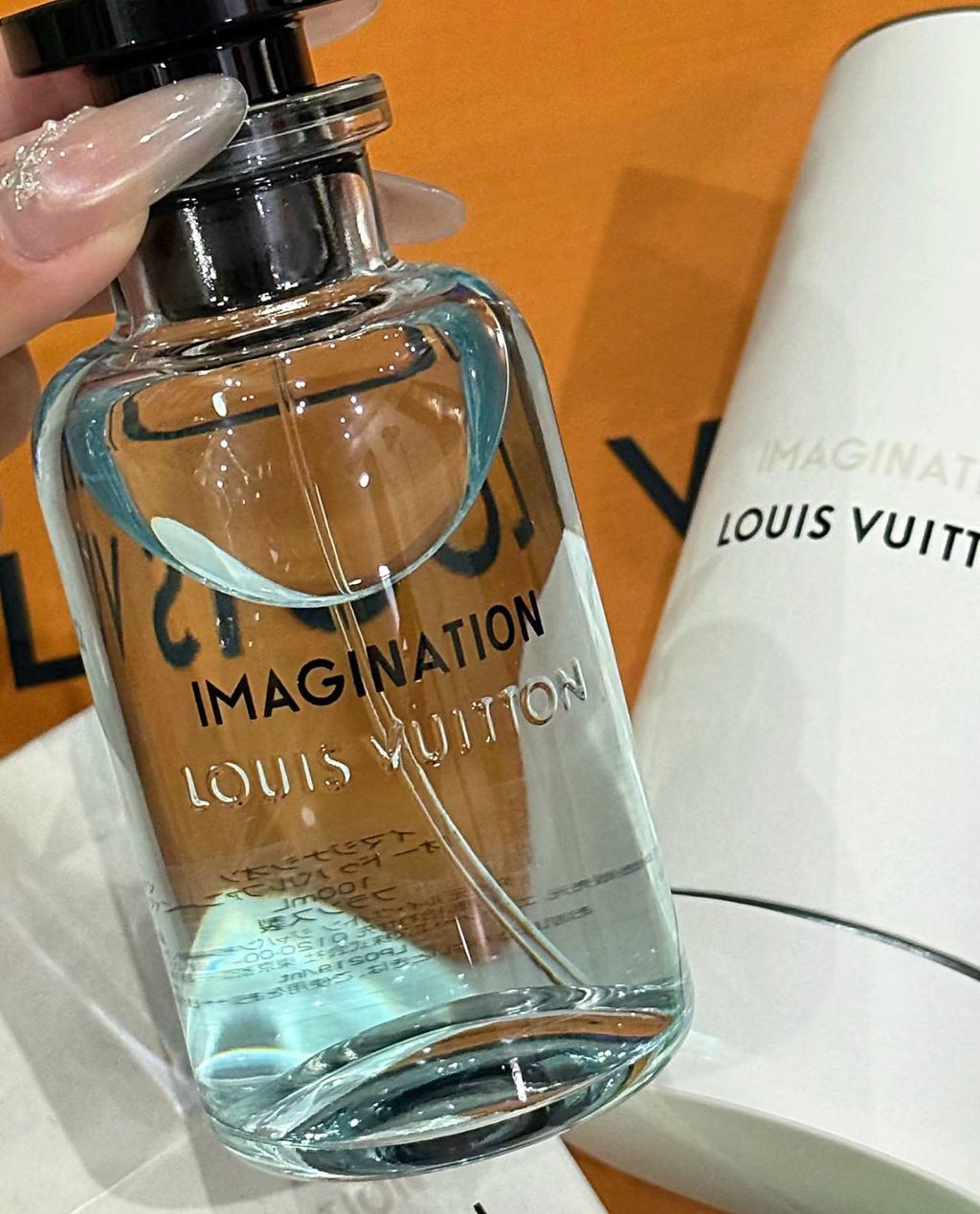 photo_6296123328535662640_w