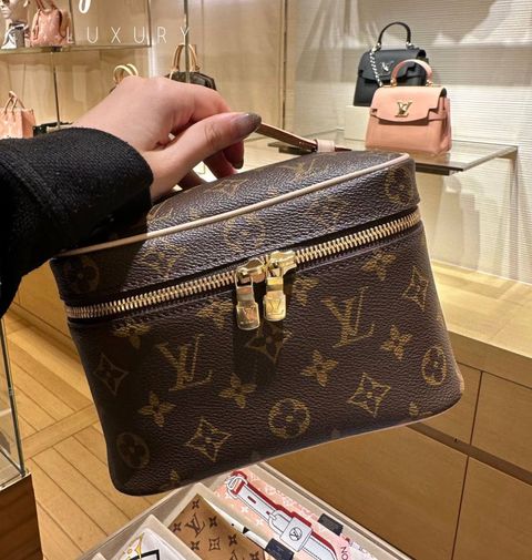 photo_6296123328535662864_w