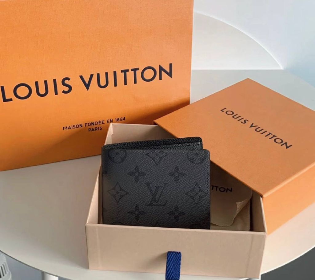 photo_6296123328535662878_w