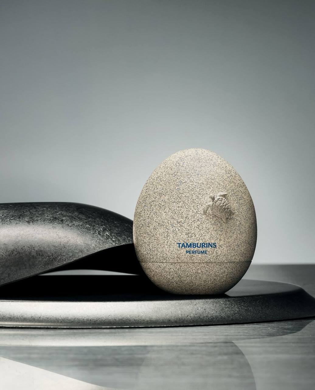 香水(ユニセックス) TAMBURINS BLUE HINOKI THE EGG PERFUME Tamburins Egg Perfume Holy Metal 14ml: Captivating Scent and