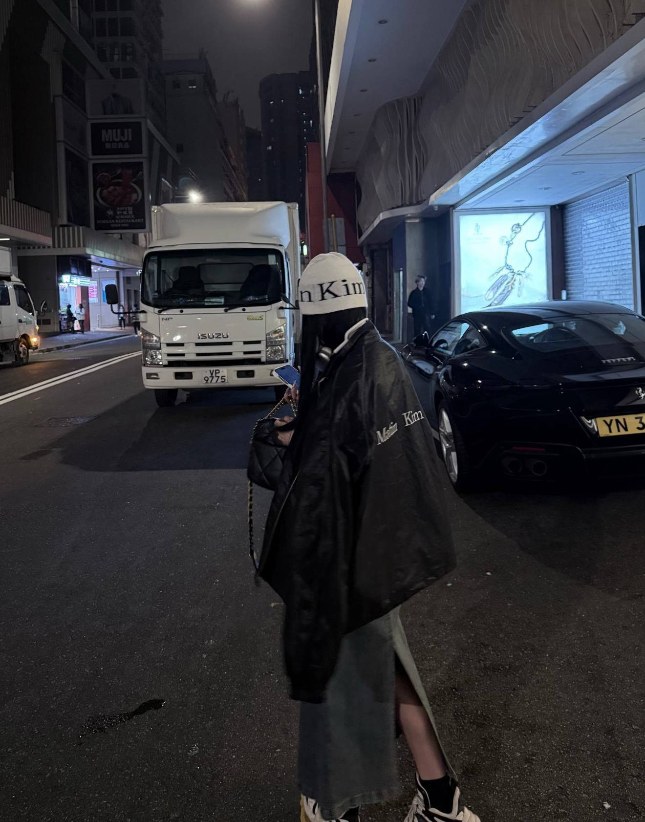 6226273875965105194 (1)