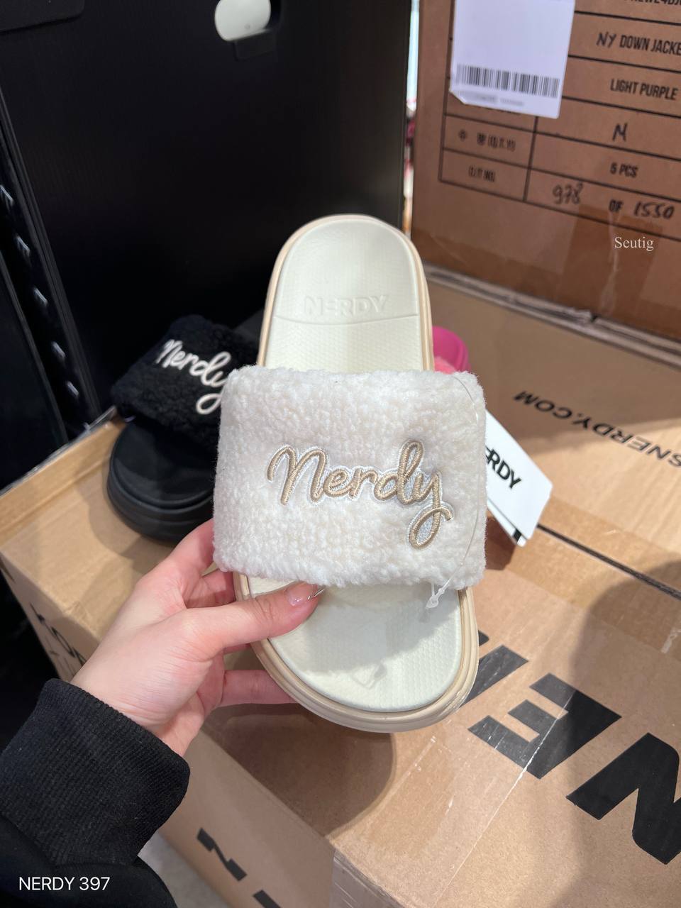 9c52842d-e155-4fbc-ab00-ef1b30256dfe