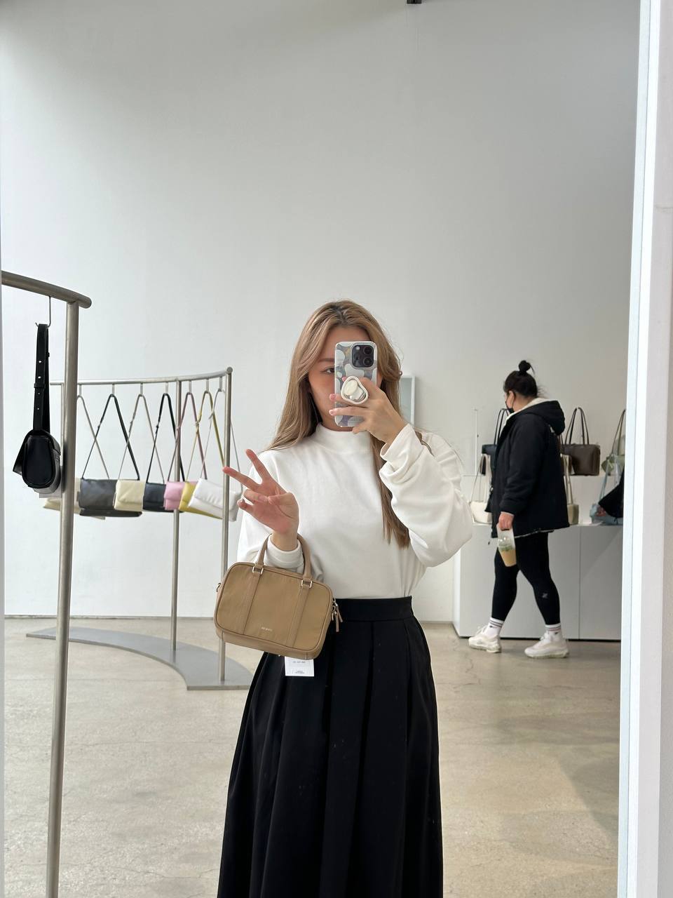 d17989ac-703e-4e64-a19e-70e39c8dab02