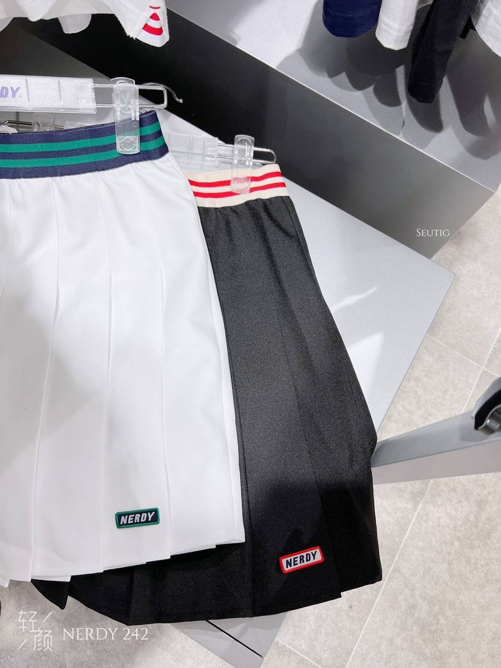 09c4d1ab-3989-4cbd-b454-23dc8728ddcd