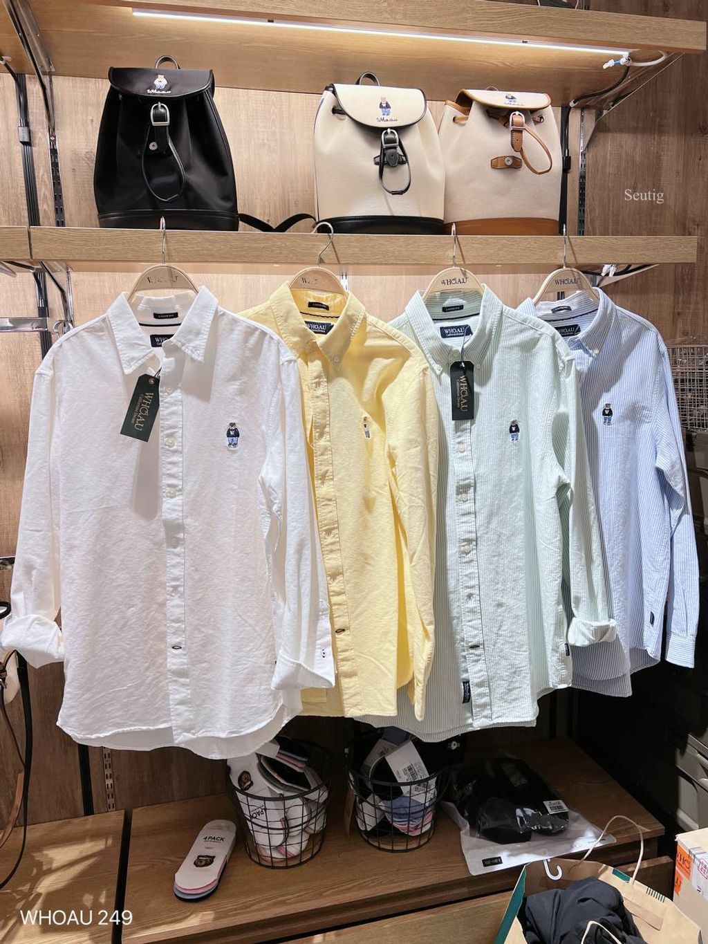 d8f7fef3-d6d1-4c55-bb99-100b0455956d