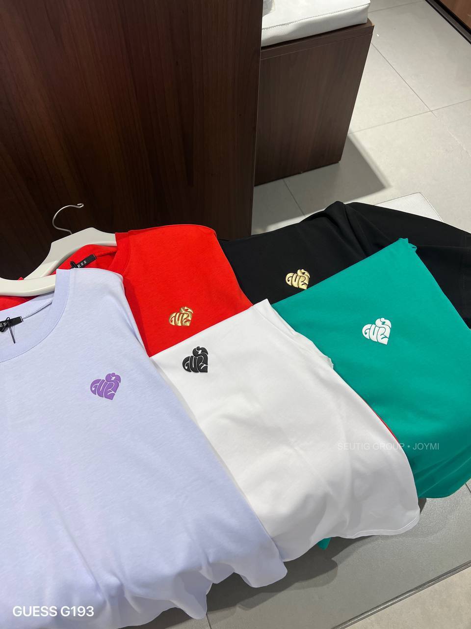 0a64b8fc-1e25-4d42-8b3d-5d50f64aa4ea