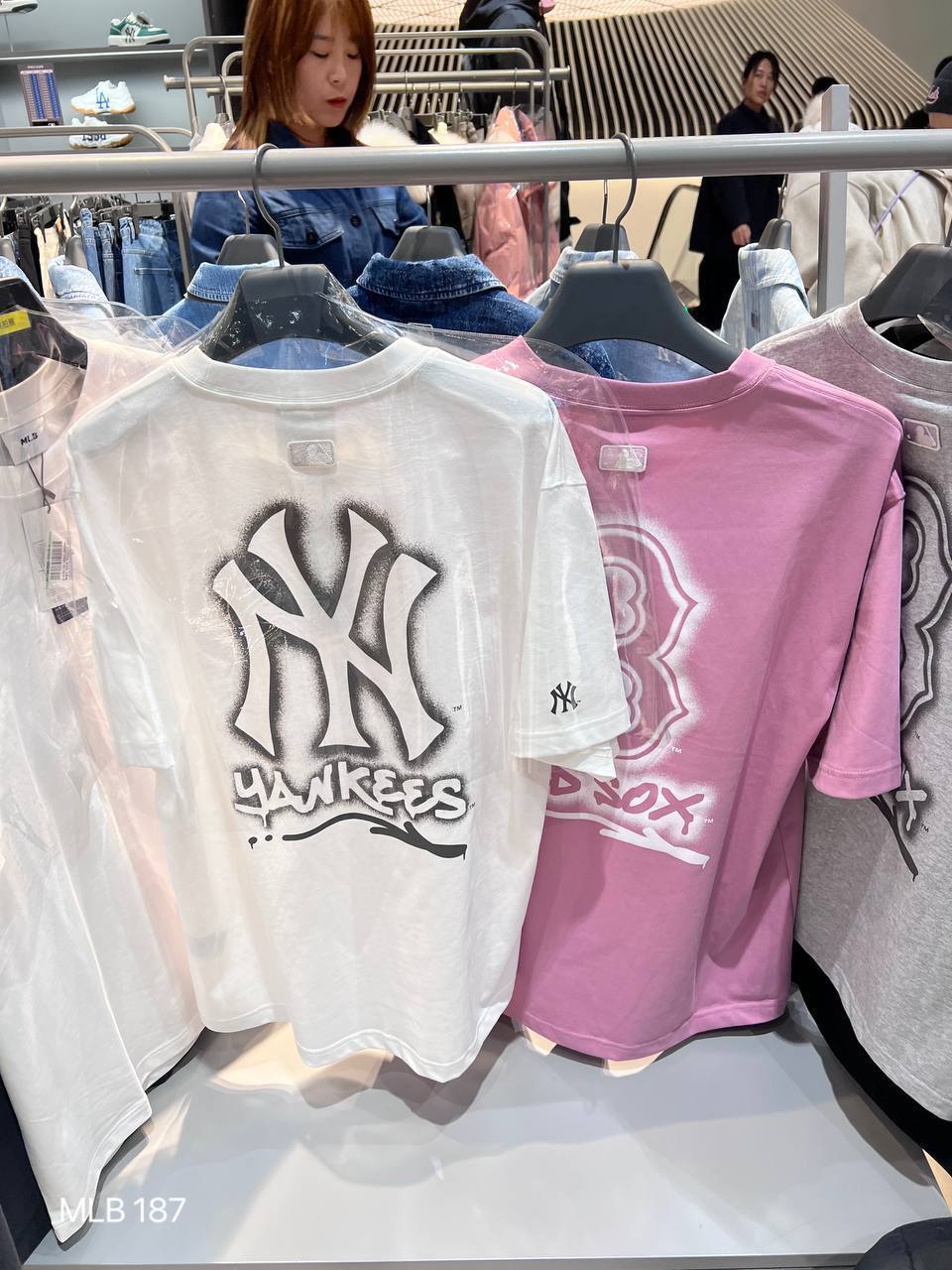 10d92929-2b8f-4a69-b979-c686c70ce16d