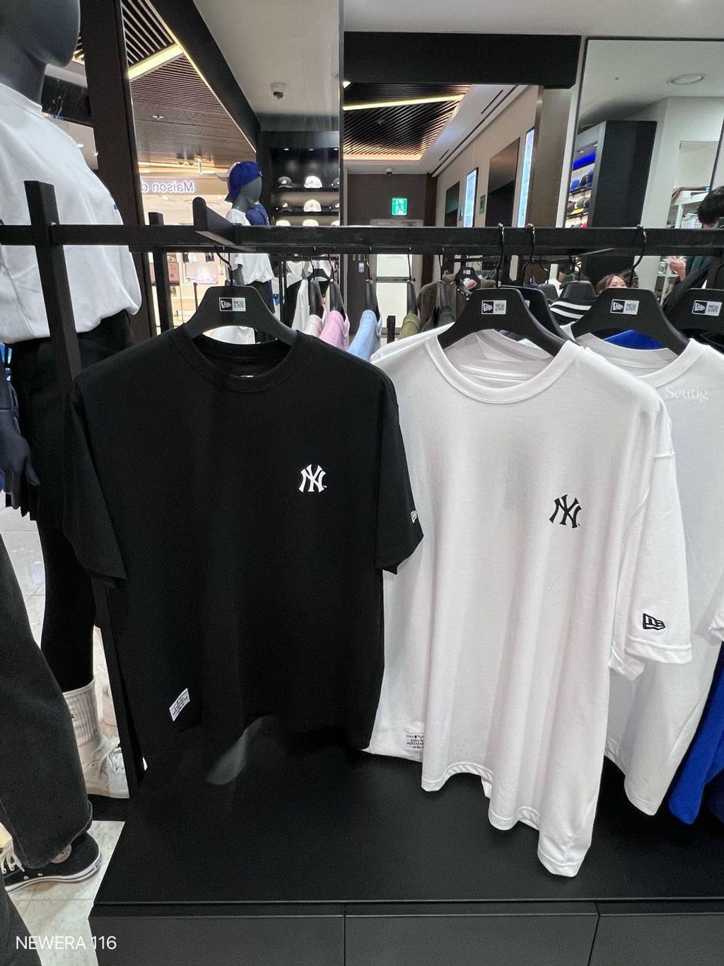 45f5b8d8-07f1-4b06-aa9f-5099b35c9425