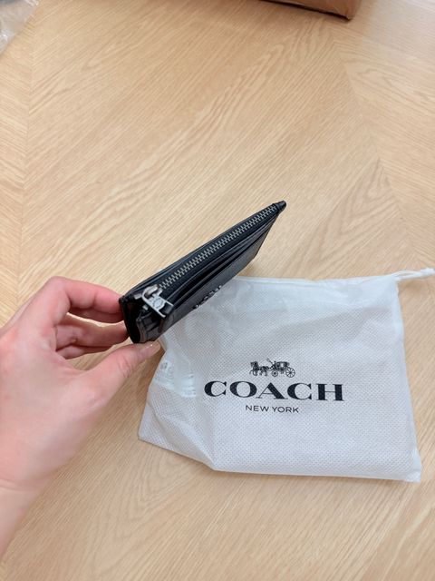 image_02A2F0C4-7C77-4AA0-BA39-5426BB897D7C_1763712348