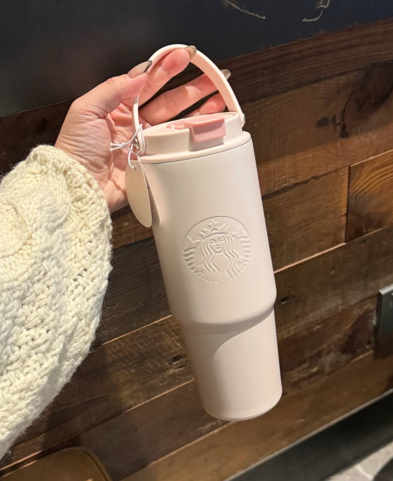 image_4D4A3535-5D5C-43F2-BDCE-7F28ED4ECFBC_1764247538